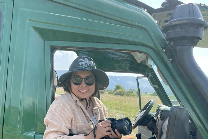 1 Day Guided Gorilla Trekking Safari Experience in Rwanda - Walking through bamboo, rainforest, and volcanic country