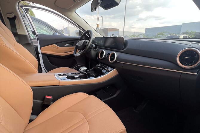 Kigali Intl Airport (KGL) - Private Luxury Roundtrip Transfer - A direct drop-off, with no built-in sightseeing