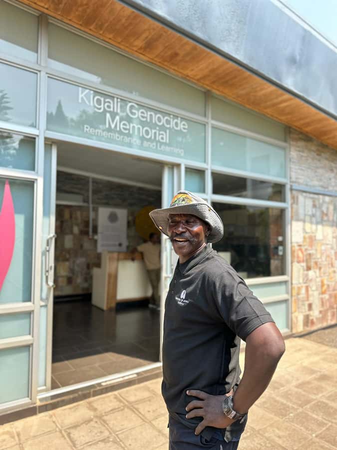 Kigali: luxury City Tour with Hotel Pickup and Drop-off - Kimironko Market for crafts, food, and useful souvenirs