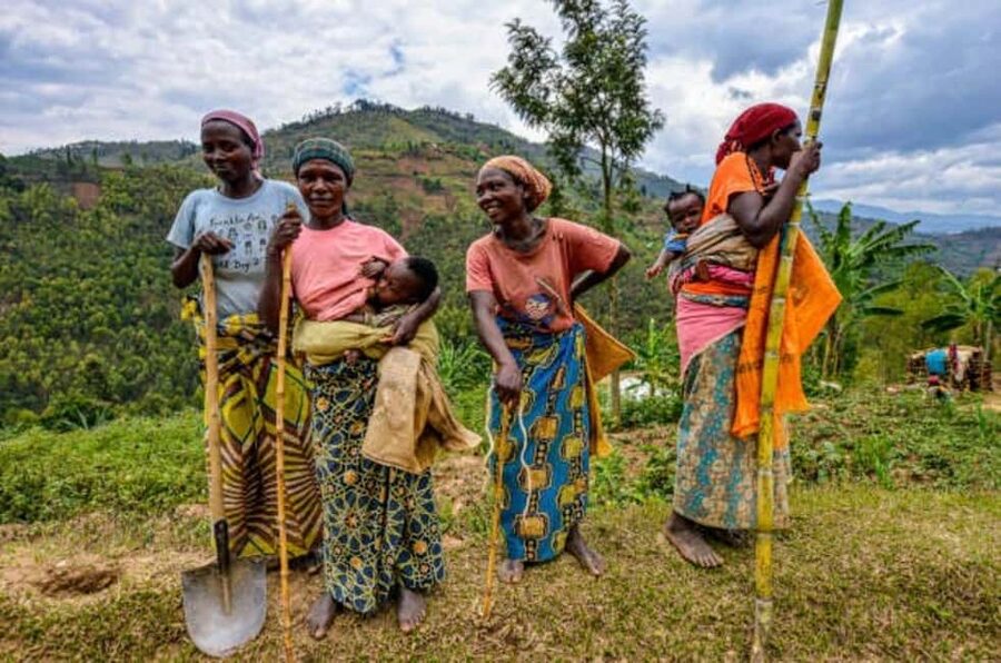 Kigali: Mount Kigali and Cultural Village Tour with Snacks - From Club Rafiki to the Mount Kigali trail