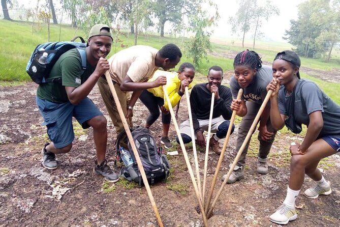 Local Community Tour(Cultural, Coffee,Village walk,Local food) - Banana Beer From Banana Juice to Tasting