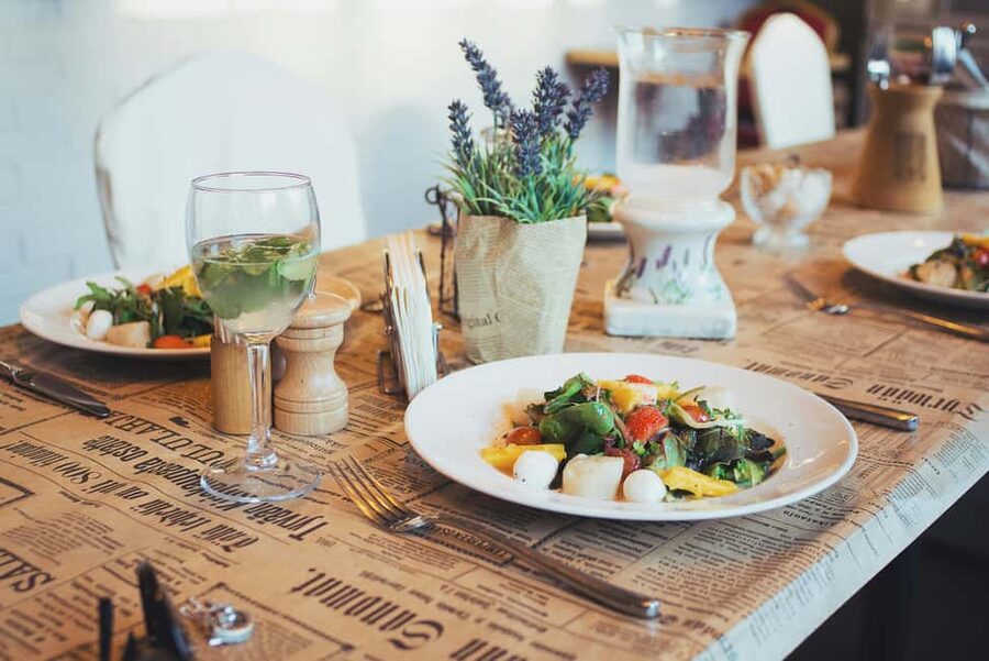 Vegan Fine Dining Experience - A calm dining room, not a noisy night out